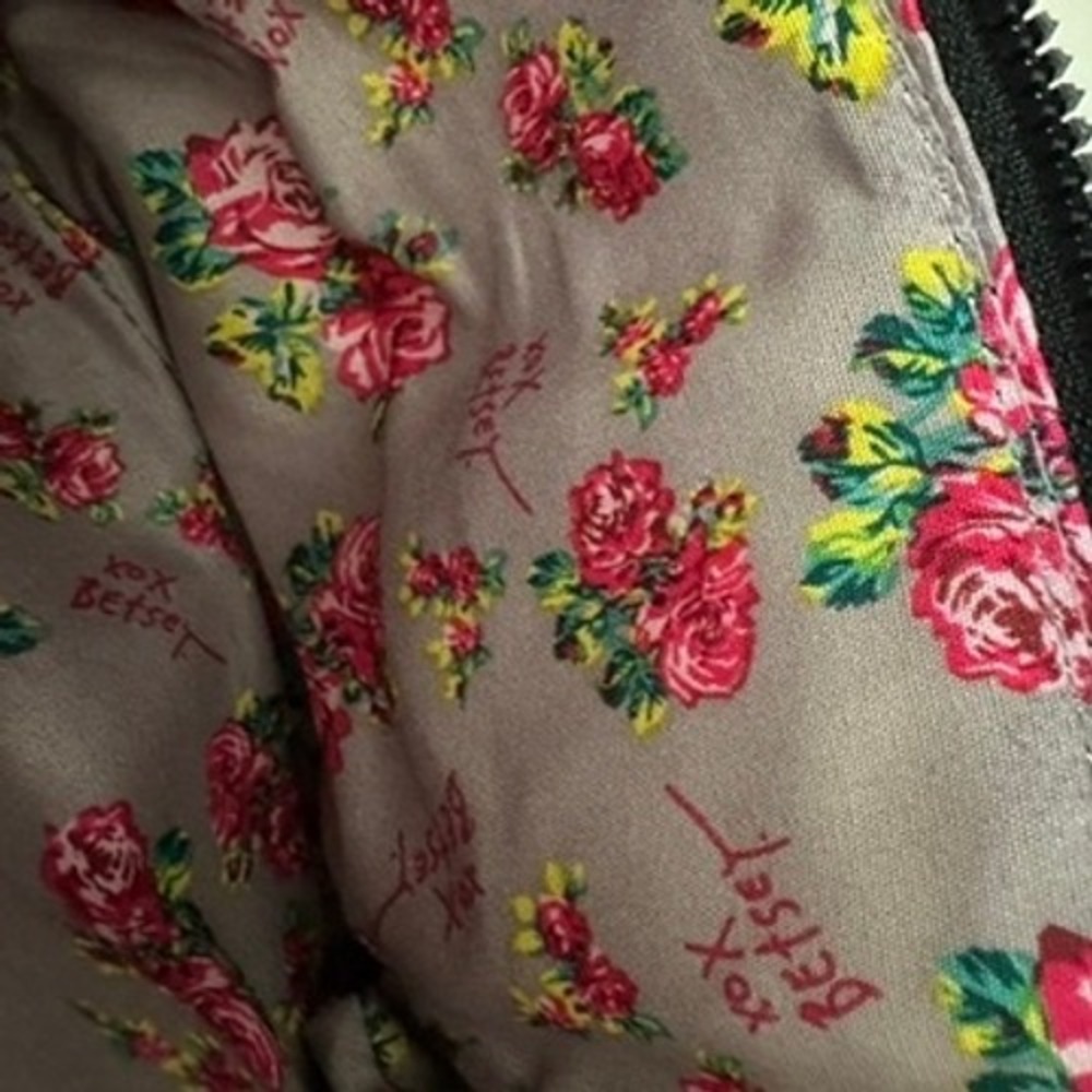 Betsey Johnson Navy Blue Pink White Floral Zip Around Cluth Wallet Y2K - Picture 7 of 10